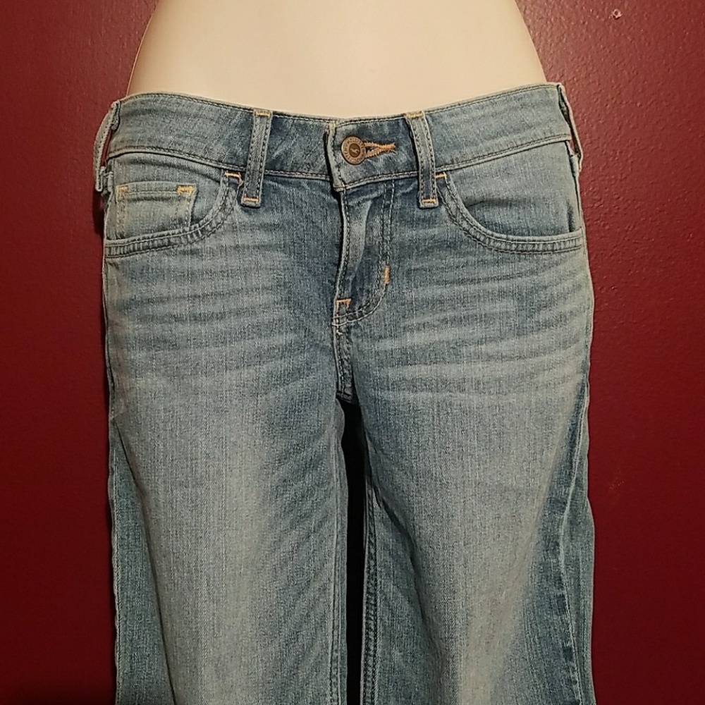 Hollister Boot 24x 31 Jeans